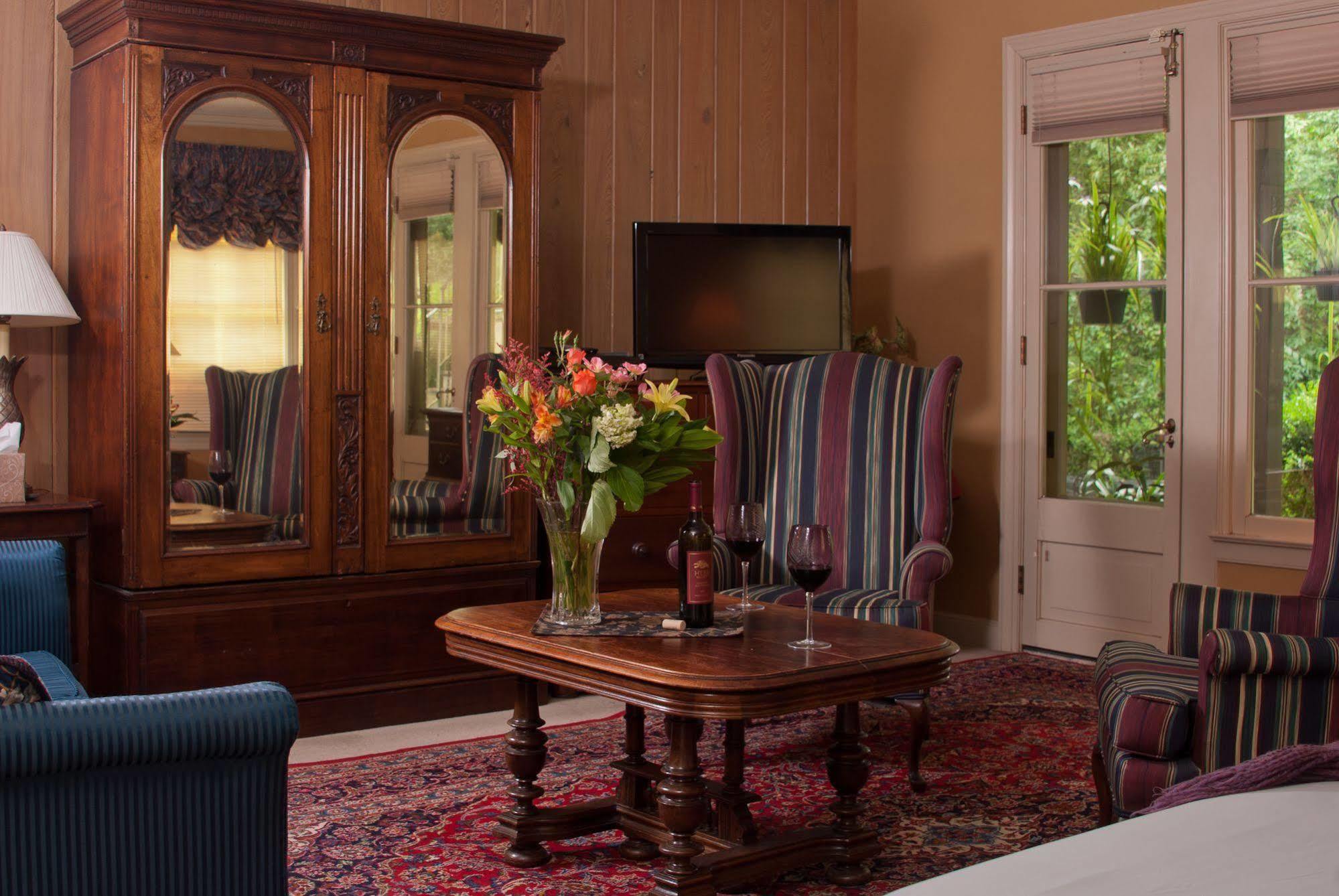 The Stockade Bed And Breakfast Bâton-Rouge Extérieur photo